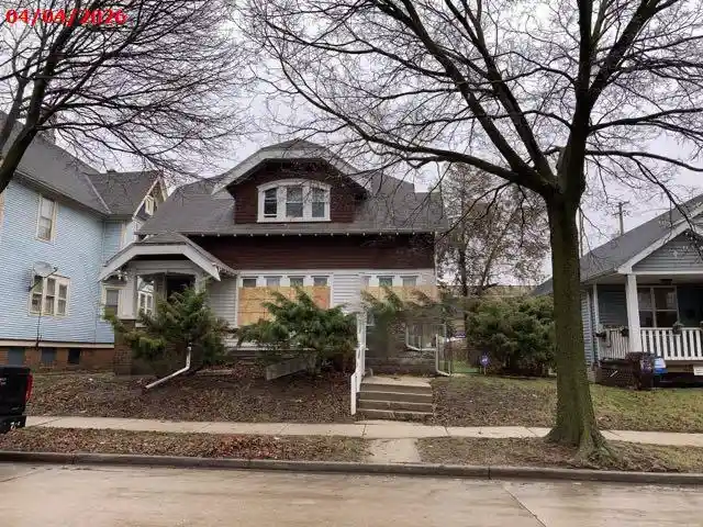 1834-n-28th-street-street-1834b-milwaukee-wi-53208/hzid_d0433df3