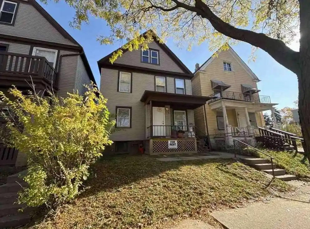 3052-n-buffum-street-street-1-4-milwaukee-wi-53212/hzid_8c5a4520