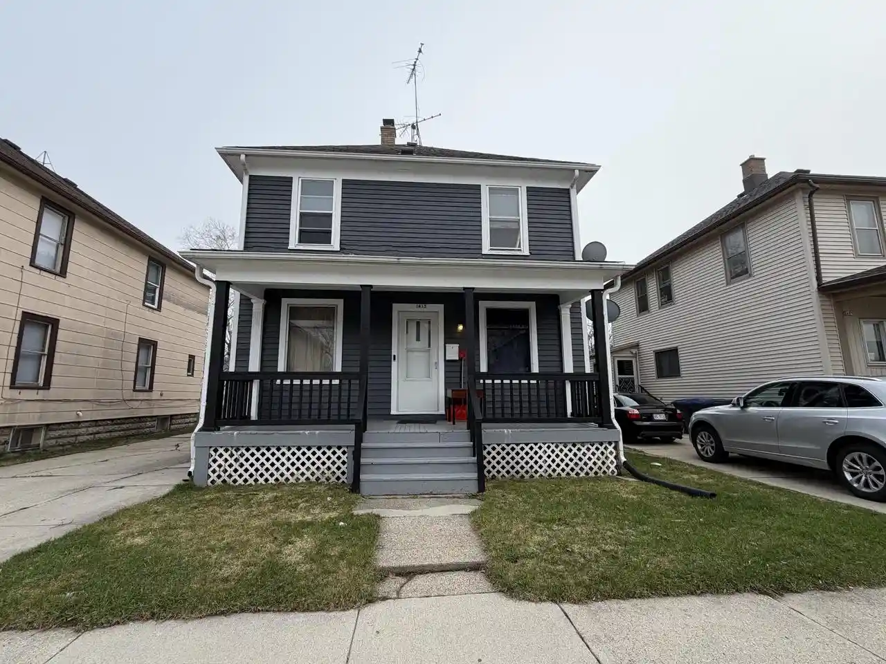 1413-carl-avenue-avenue-1411-sheboygan-wi-53081/hzid_ffe9a76c