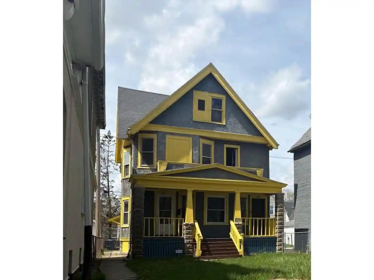 2861-n-16th-street-street-2863-milwaukee-wi-53206/hzid_213f934d