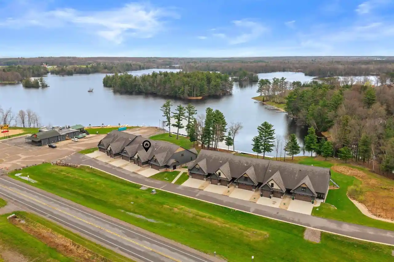 1108-west-river-road-road-unit-4-mosinee-wi-54455/hzid_42993e91