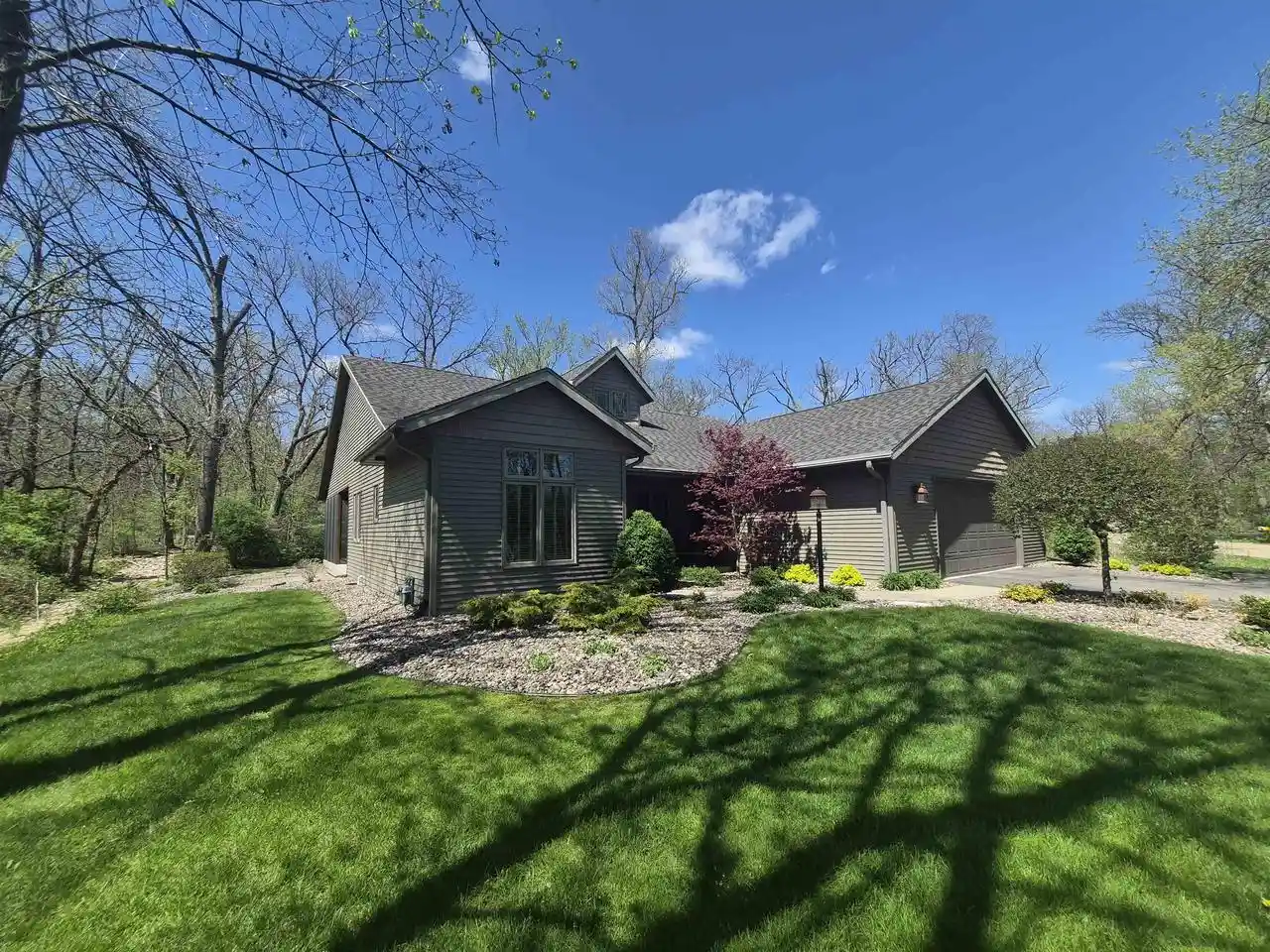 3181-n-crystal-springs-road-road-14-13-janesville-wi-53545/hzid_3a8e4274