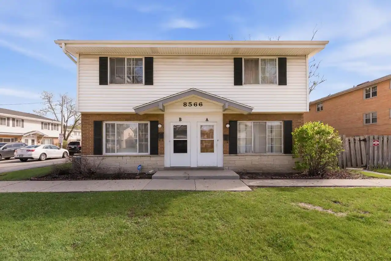 8566-w-appleton-avenue-avenue-b-milwaukee-wi-53225/hzid_2850ea35