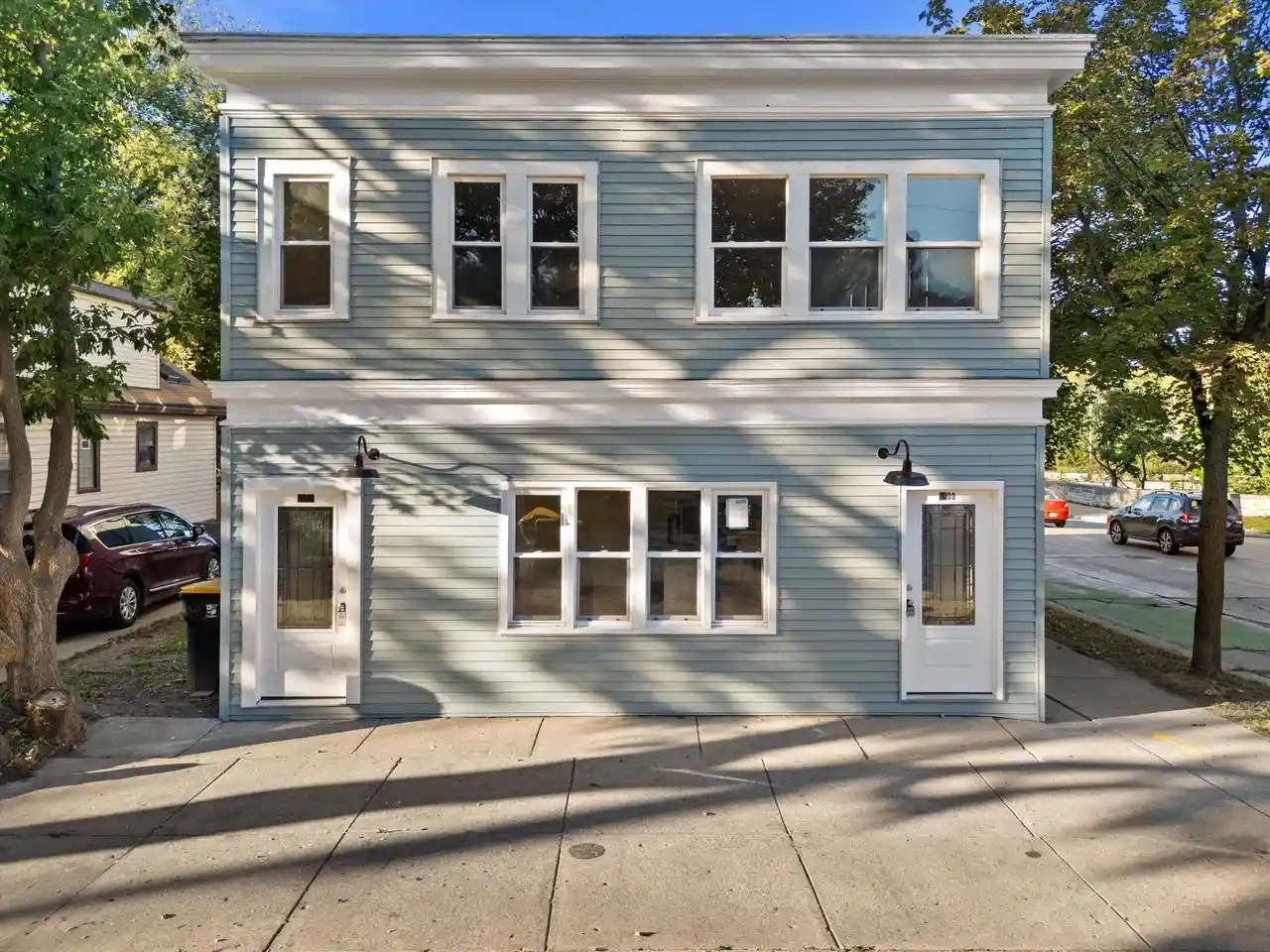 6800-auburn-avenue-avenue-6802-wauwatosa-wi-53213/hzid_81beedc8