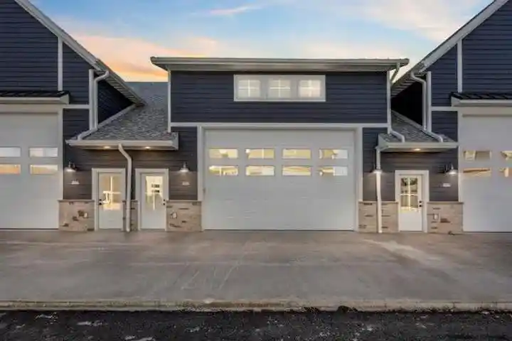 840-s-18th-avenue-avenue-8-sturgeon-bay-wi-54235/hzid_5658b43a