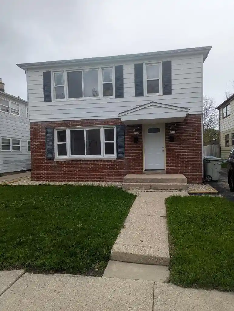 2516-n-56th-street-street-2518-milwaukee-wi-53210/hzid_457bc584