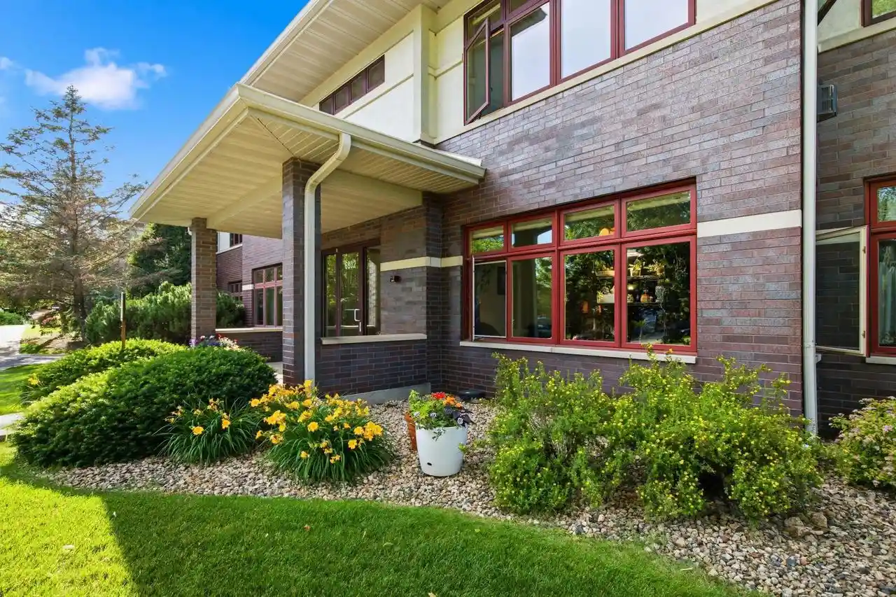 6802-raymond-road-road-108-madison-wi-53719/hzid_be4c569a