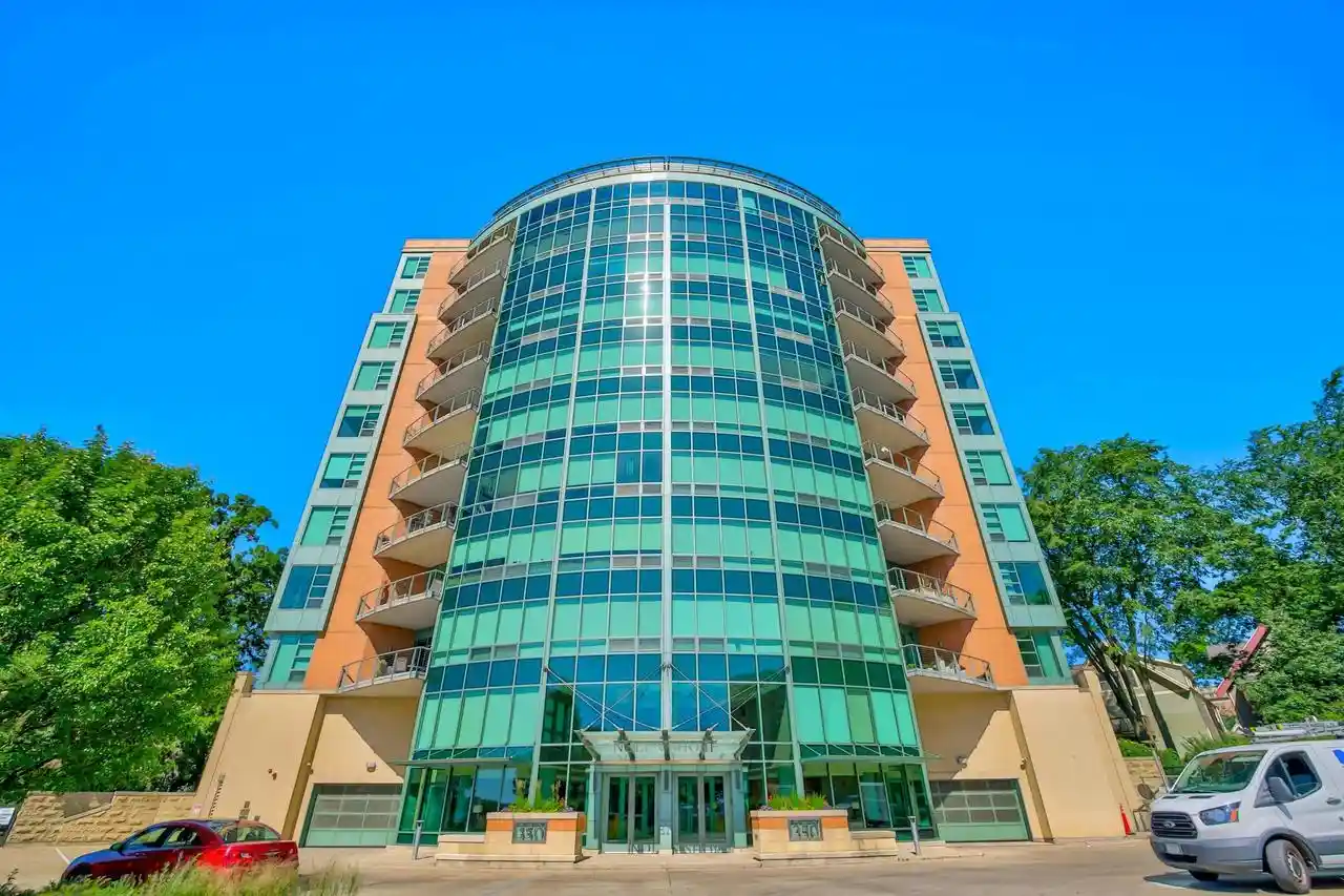 350-s-hamilton-street-street-407-madison-wi-53703/hzid_b344c640