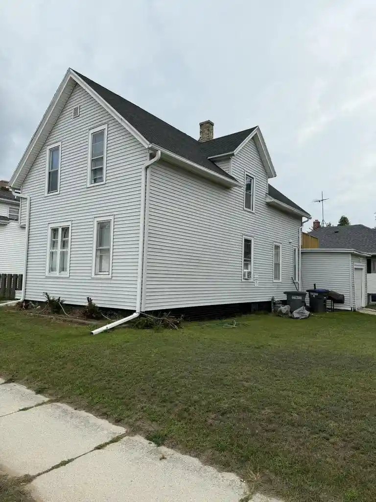 2006-s-11th-street-street-2008-sheboygan-wi-53081/hzid_aff1d634