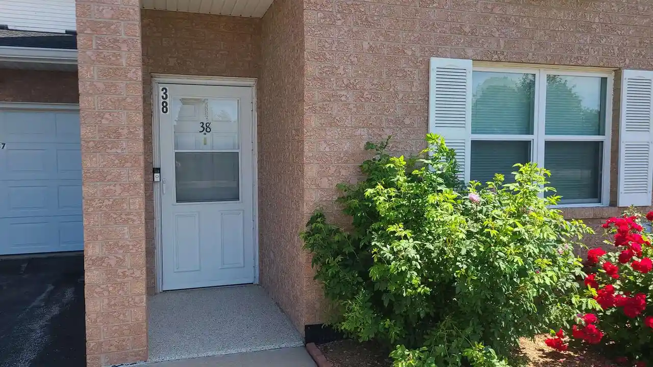 1807-ridgeway-dr-dr-38-de-pere-wi-54115/hzid_1e5dfa65