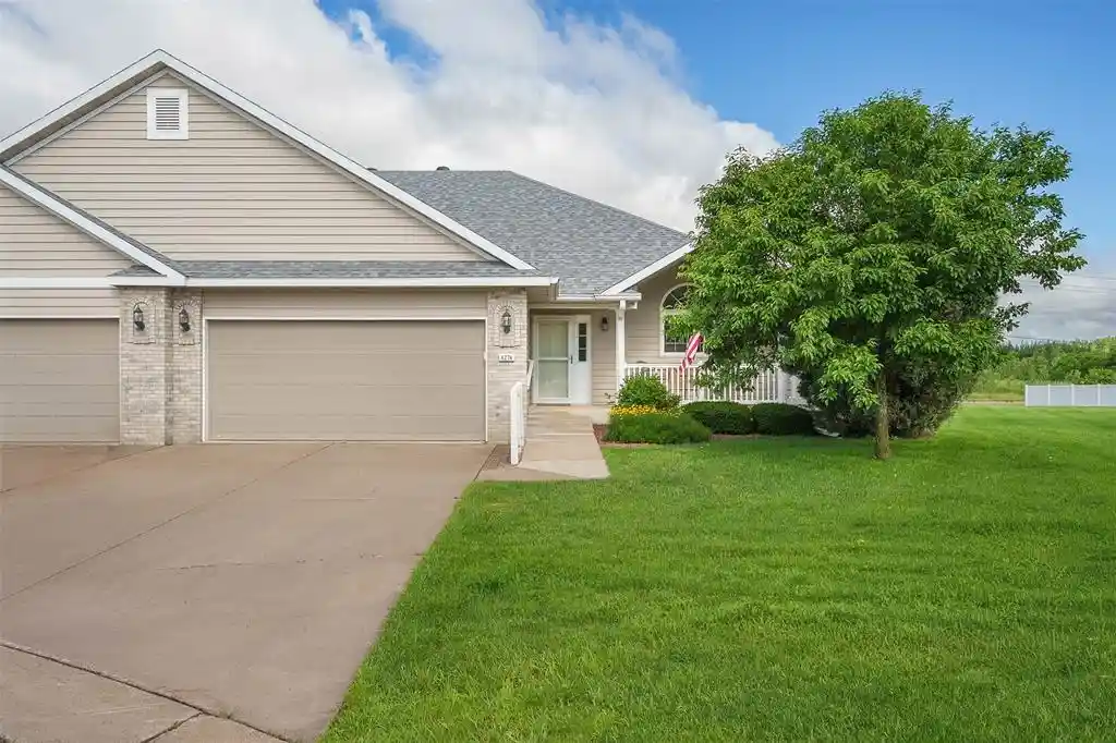 4274-mill-ridge-cir-circle-circle-4-eau-claire-wi-54703/hzid_17c215d7