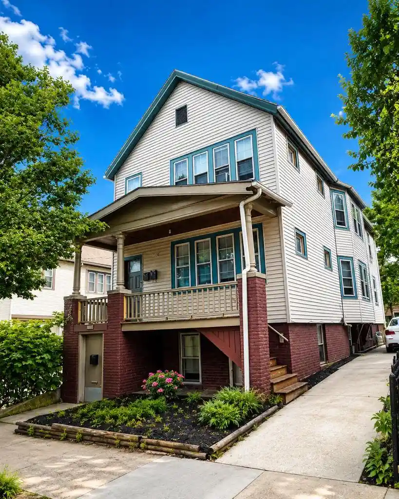 1650-n-arlington-pl-pl-milwaukee-wi-53202/hzid_07cb2607