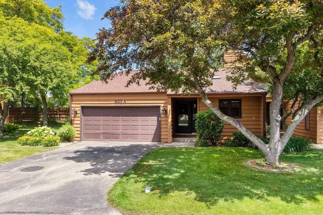 933-e-windfield-pl-pl-a-appleton-wi-54911/hzid_bcbe6145