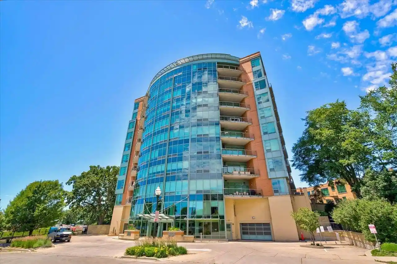 350-s-hamilton-street-street-204-madison-wi-53703/hzid_53020b47