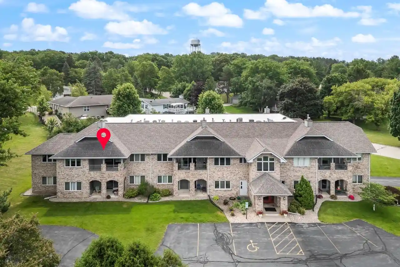 778-hillside-terrace-terrace-l-ripon-wi-54971/hzid_f92be88b