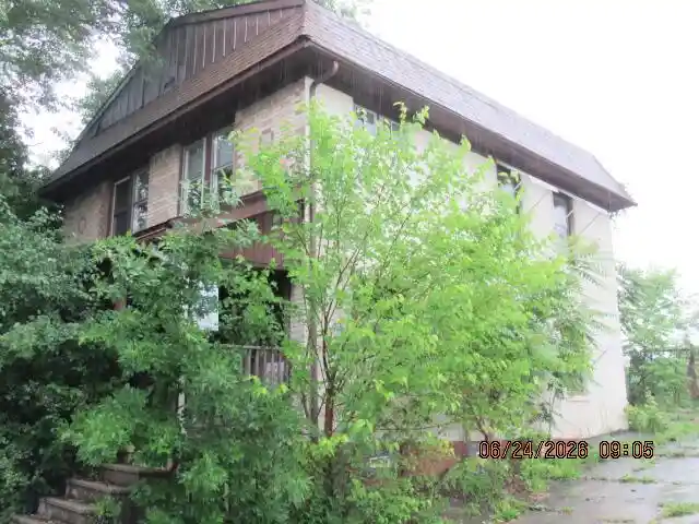 5916-w-dixon-street-street-5918-milwaukee-wi-53214/hzid_23dcbee6