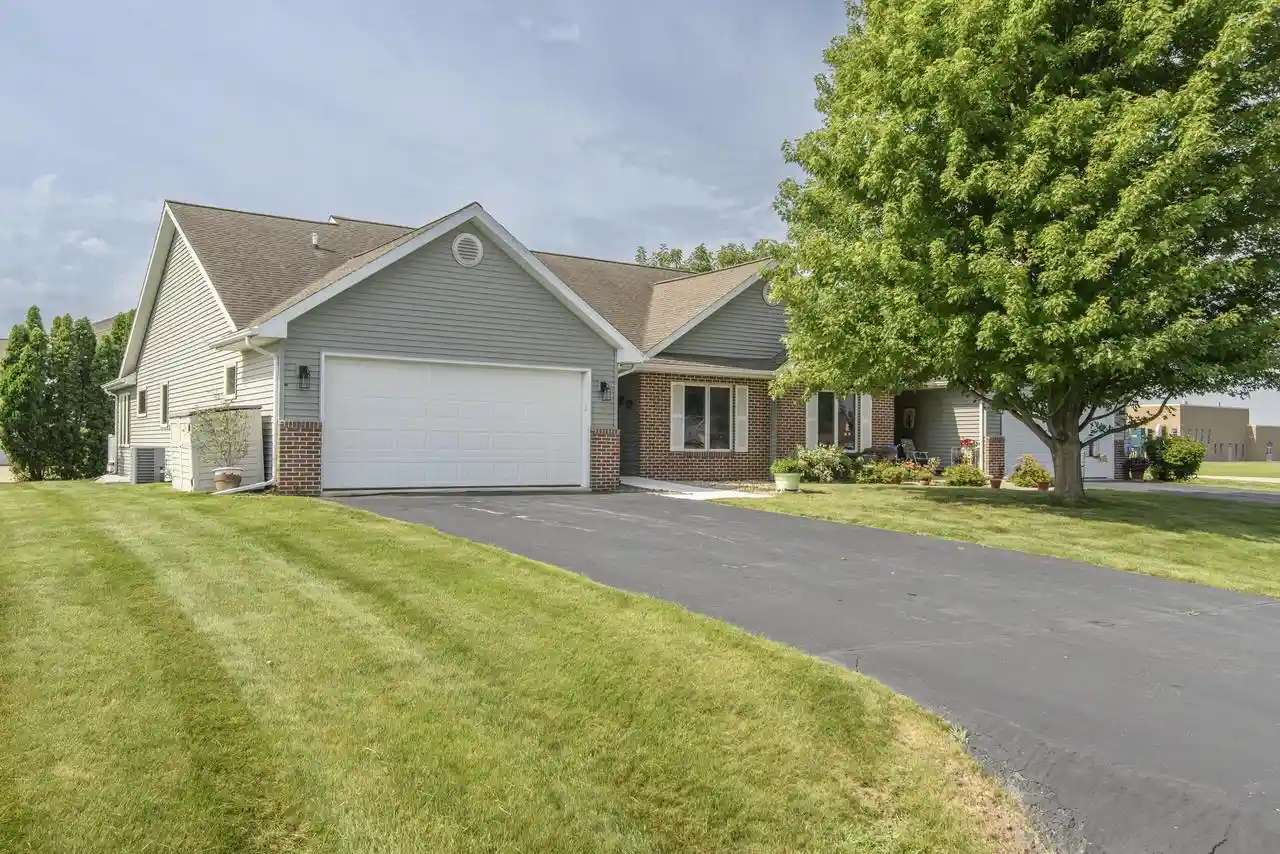 1610-e-kyle-lane-lane-28-beloit-wi-53511/hzid_6c01115b