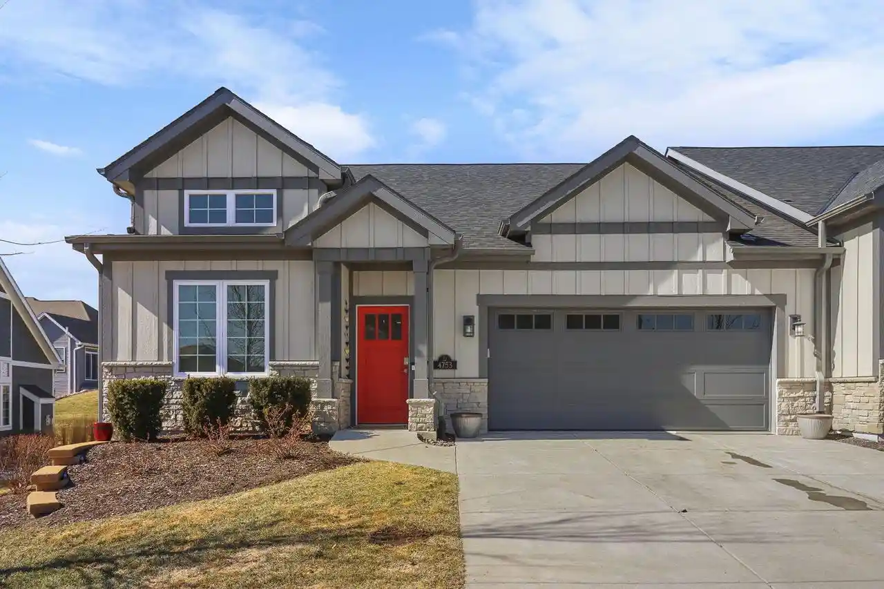 4753-s-cottage-lane-lane-8-pleasant-prairie-wi-53158/hzid_bbf1d68c