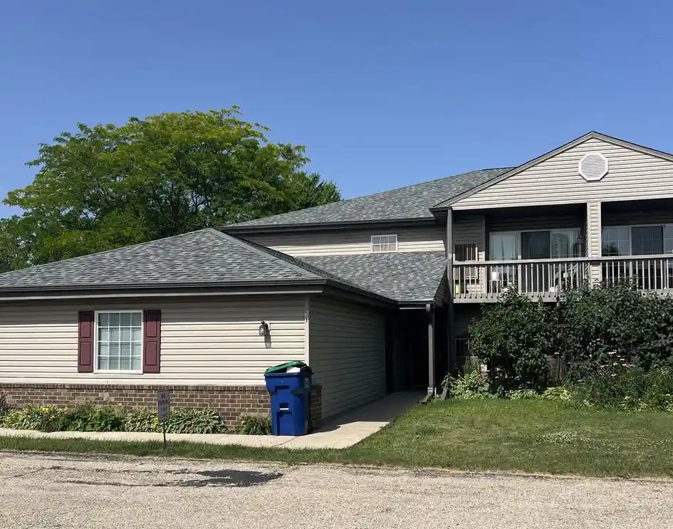 705-horicon-street-street-unit-1-horicon-wi-53032/hzid_28652362