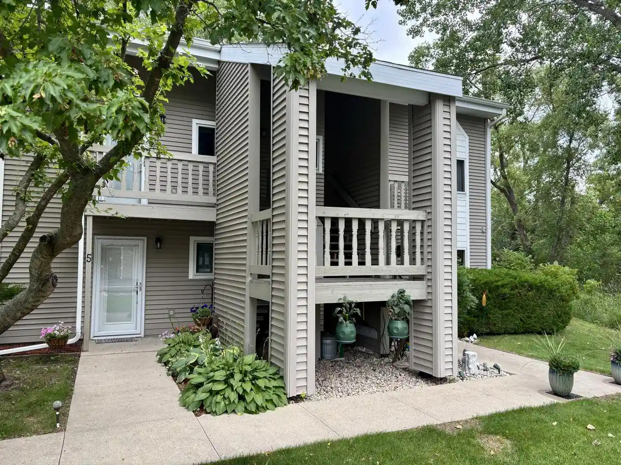 717-e-lakeview-road-road-8-hustisford-wi-53034/hzid_eca05d10