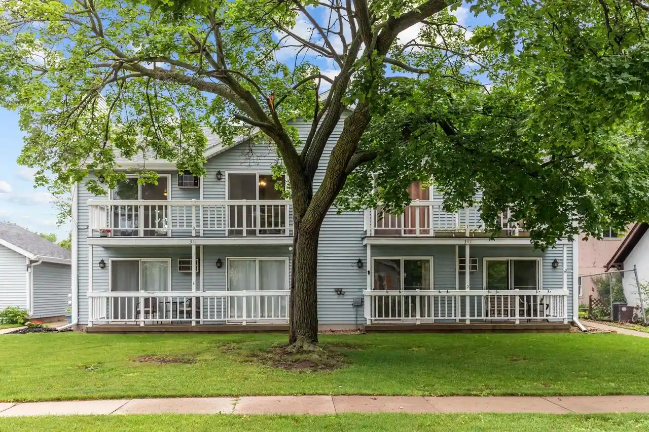 311-harrison-street-street-3-neenah-wi-54956/hzid_d11ffc30