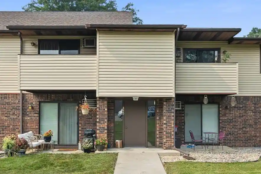845-n-gammon-road-road-e-madison-wi-53717/hzid_e7d24498