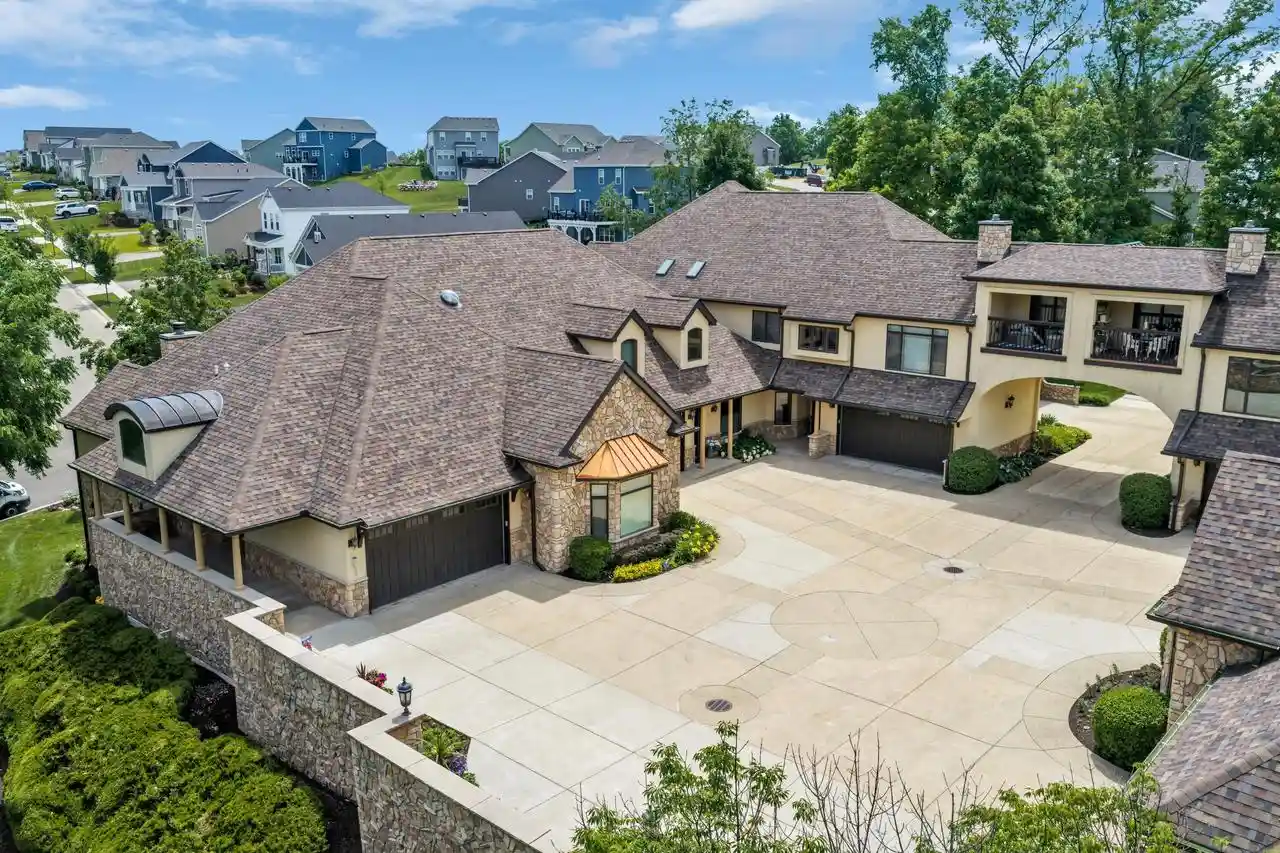 1800-la-salle-street-street-2-lake-geneva-wi-53147/hzid_d0639b03