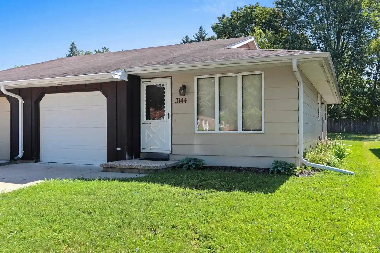 3144-n-lawe-street-street-3144-appleton-wi-54911/hzid_f9288146