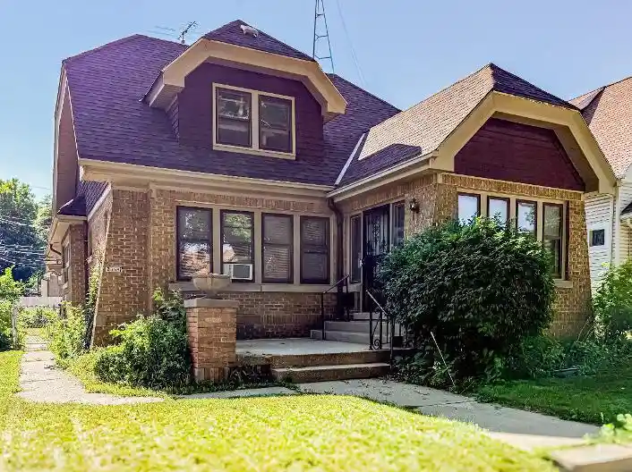 2359-n-56th-street-street-milwaukee-wi-53210/hzid_c8894d6d