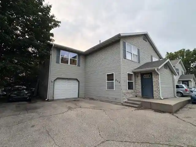 806-n-thompson-dr-dr-1-madison-wi-53704/hzid_ca4d9721