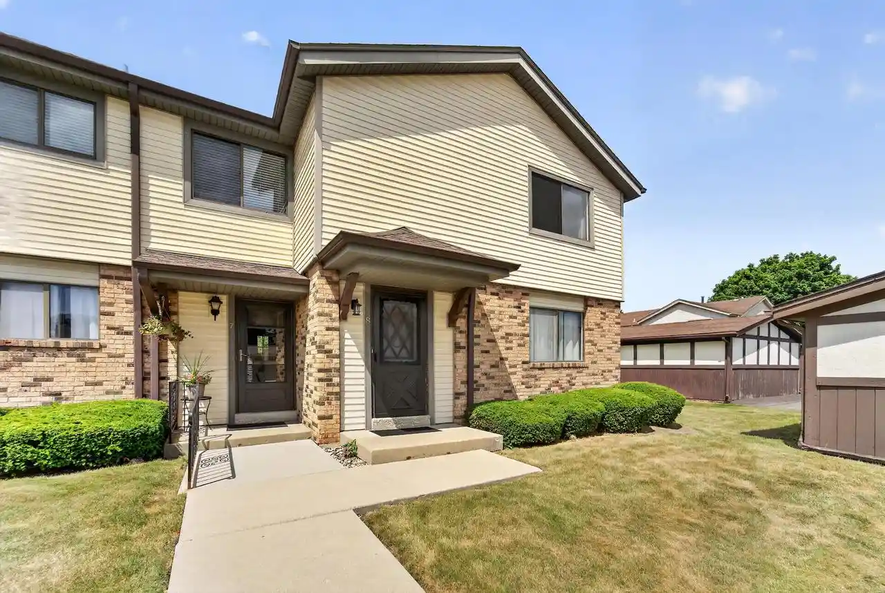 5728-cambridge-circle-circle-8-mount-pleasant-wi-53406/hzid_ca8ae891