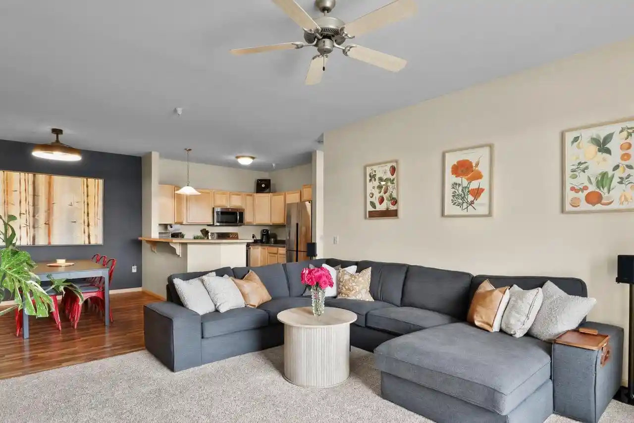 3848-maple-grove-dr-dr-103-madison-wi-53719/hzid_2a716bef