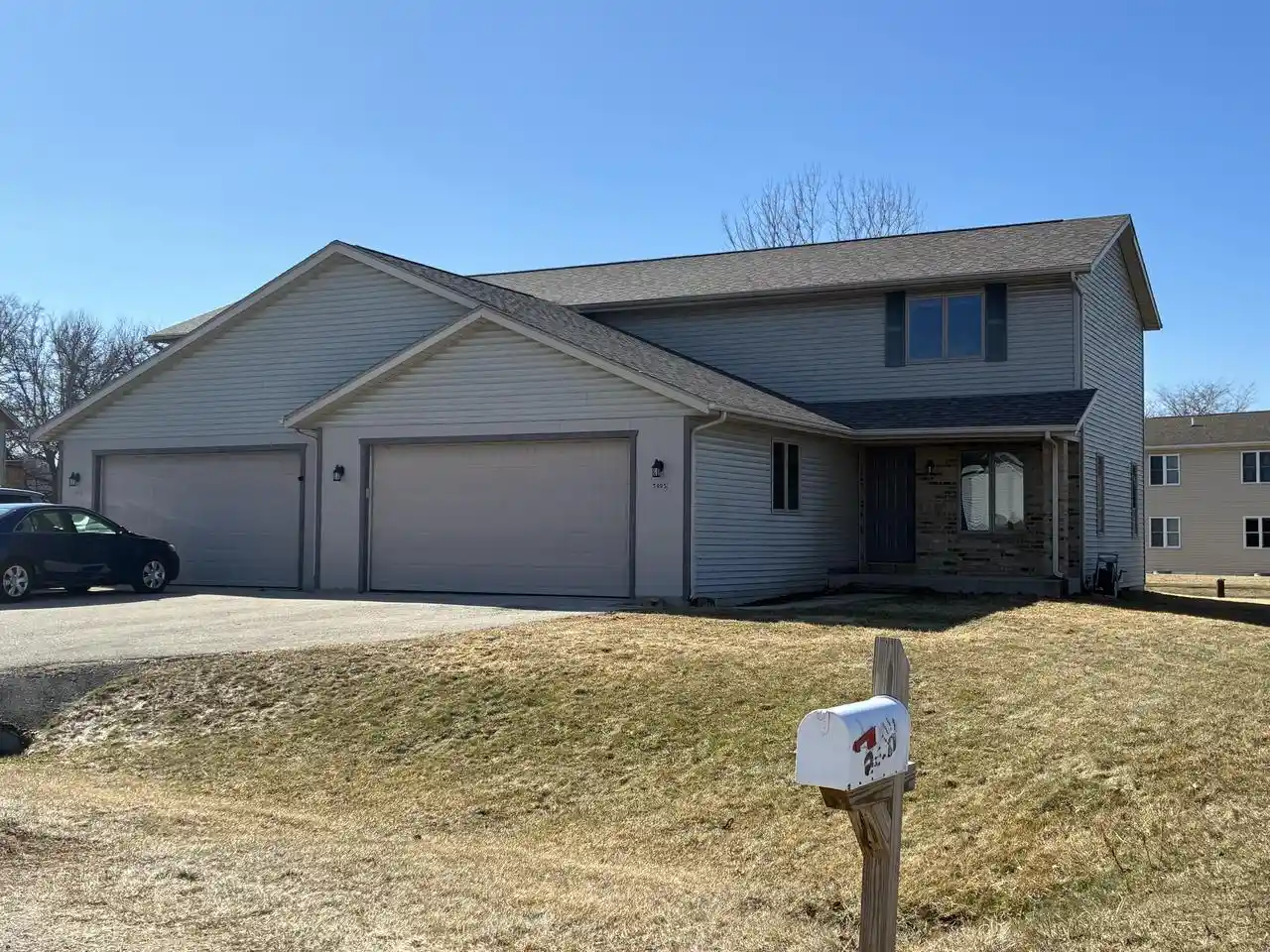 5993-christine-court-court-5995-lyons-wi-53148/hzid_b2fce416