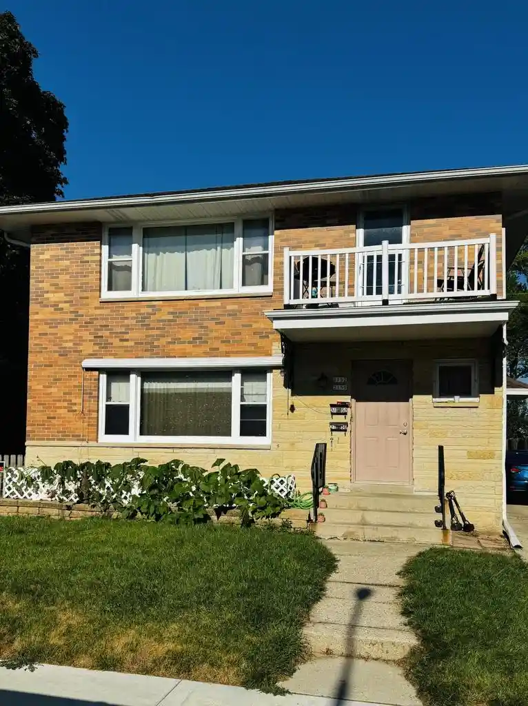 2150-s-83rd-street-street-2152-west-allis-wi-53219/hzid_ee46926c