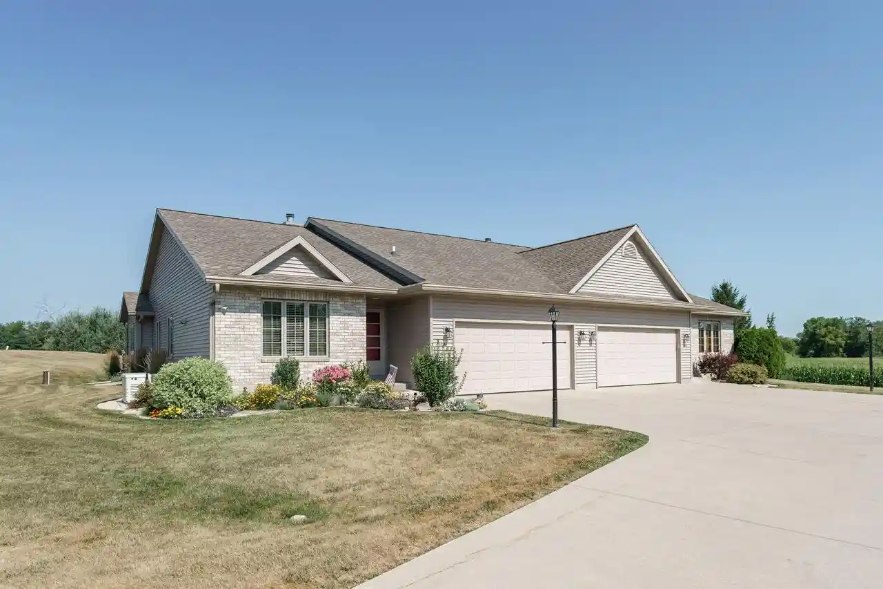 w5572-county-road-cw-16a-watertown-wi-53098/hzid_91023533