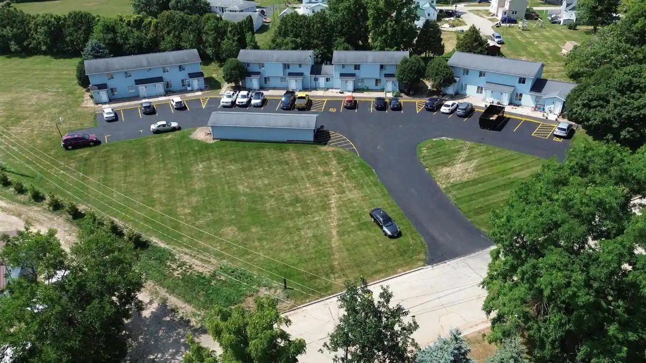 405-e-truth-street-street-1-shullsburg-wi-53586/hzid_b7d94b72