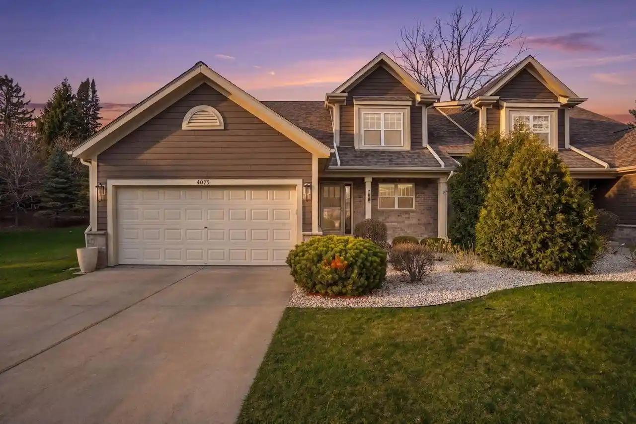 4075-wyndham-pointe-circle-circle-6-brookfield-wi-53005/hzid_4278c036