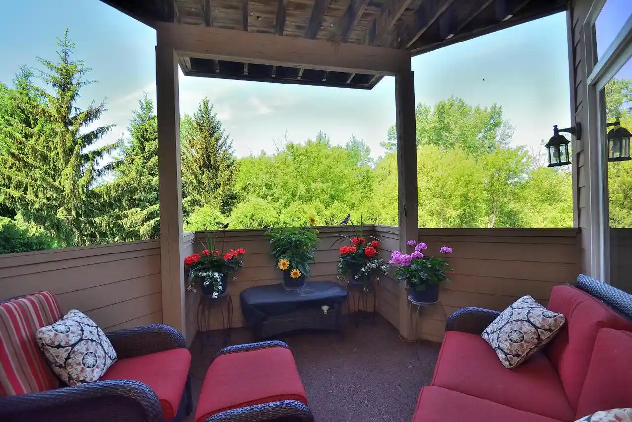 n74w13737-appleton-avenue-avenue-116-menomonee-falls-wi-53051/hzid_85502cbf