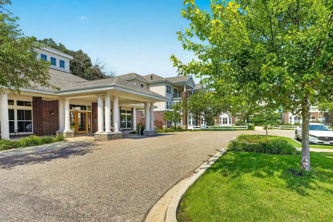 8510-greenway-boulevard-boulevard-104-middleton-wi-53562/hzid_727c1b06