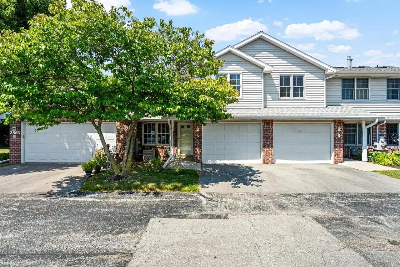 2563-telluride-l-trail-trail-unit-l-green-bay-wi-54313/hzid_9a1d509d