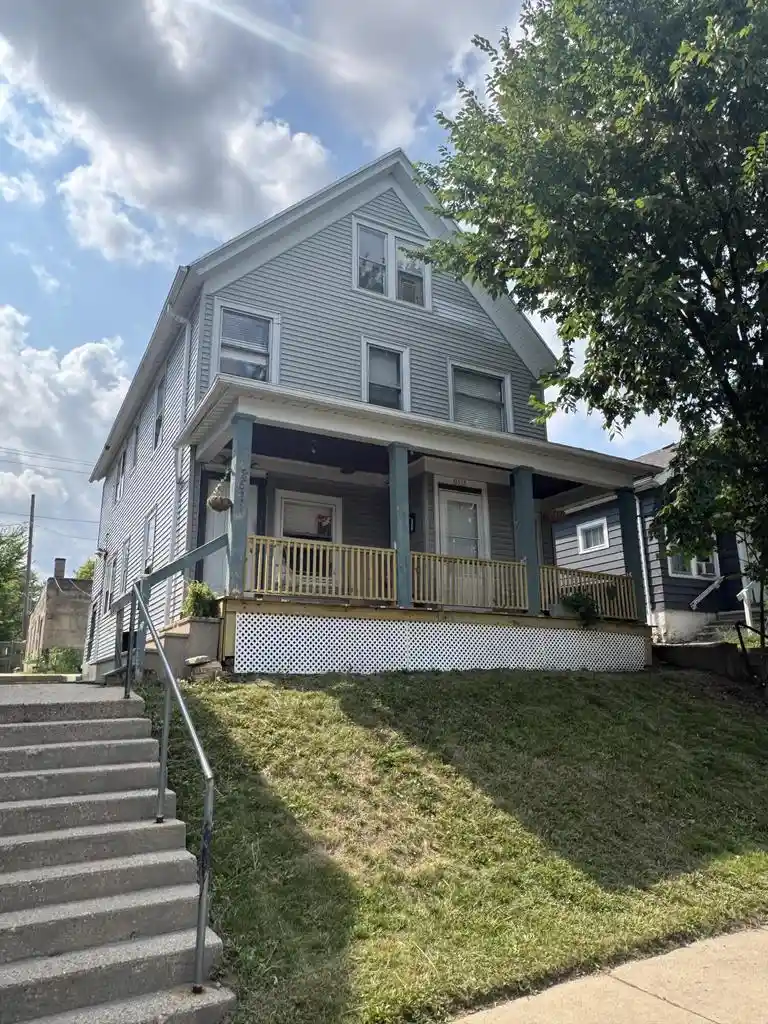2511-n-buffum-street-street-2513-milwaukee-wi-53212/hzid_8f1aba60