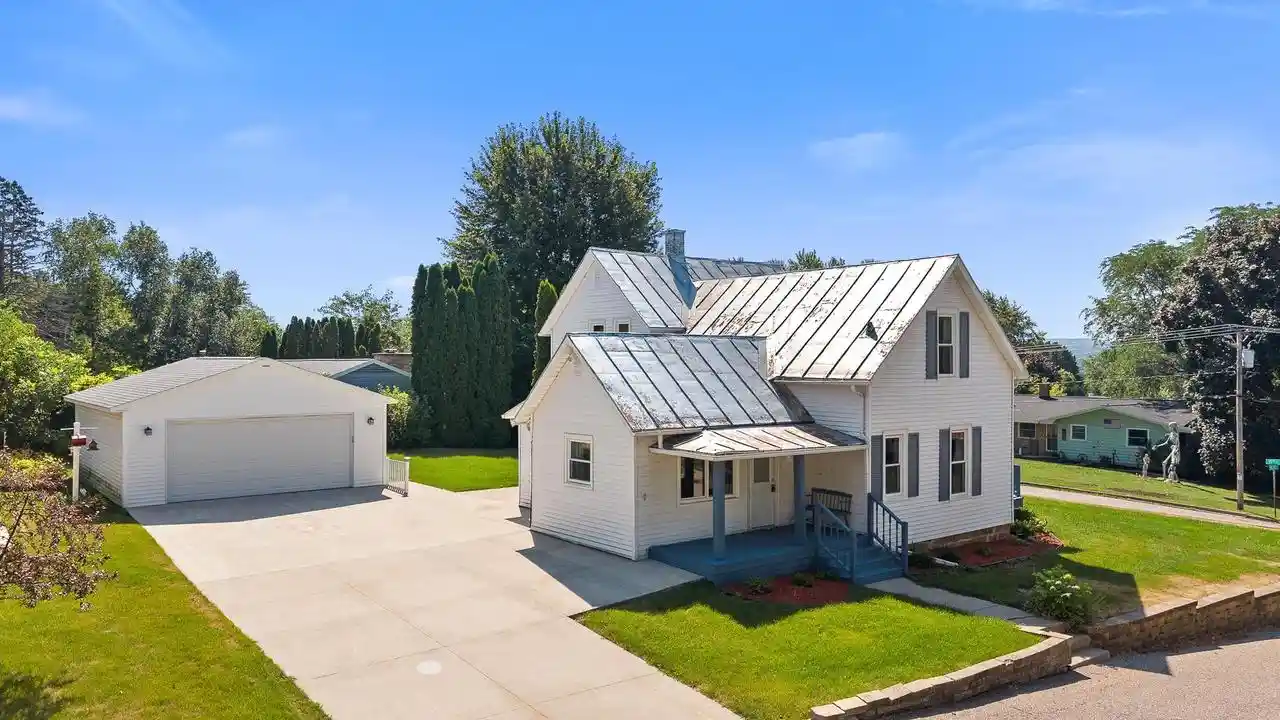 401-15th-street-street-1708-baraboo-wi-53913/hzid_86df1e87