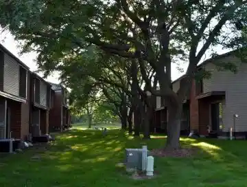 1651-w-edgerton-avenue-avenue-b-milwaukee-wi-53221/hzid_ca44efc5