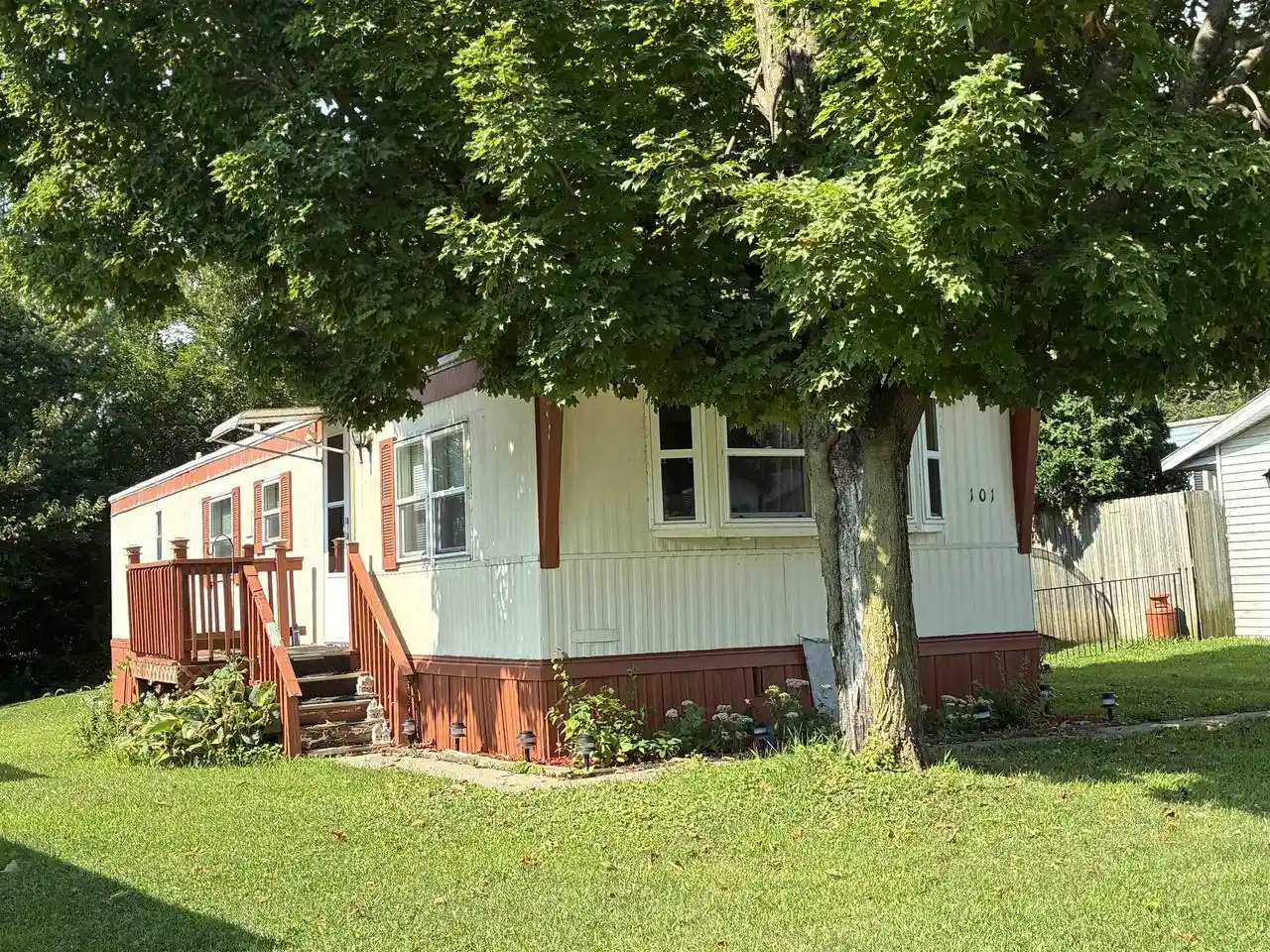 101-falling-creek-dr-dr-101-janesville-wi-53548/hzid_b2b31f3e