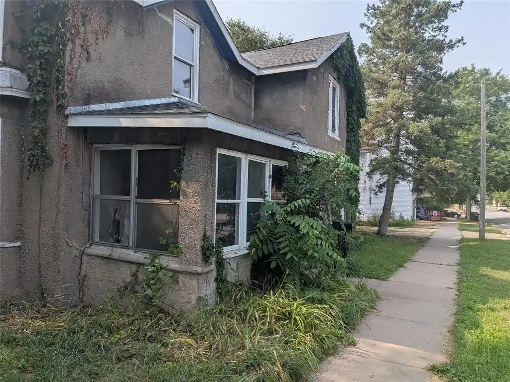 1015-6th-street-street-2-menomonie-wi-54751/hzid_a548d6e6