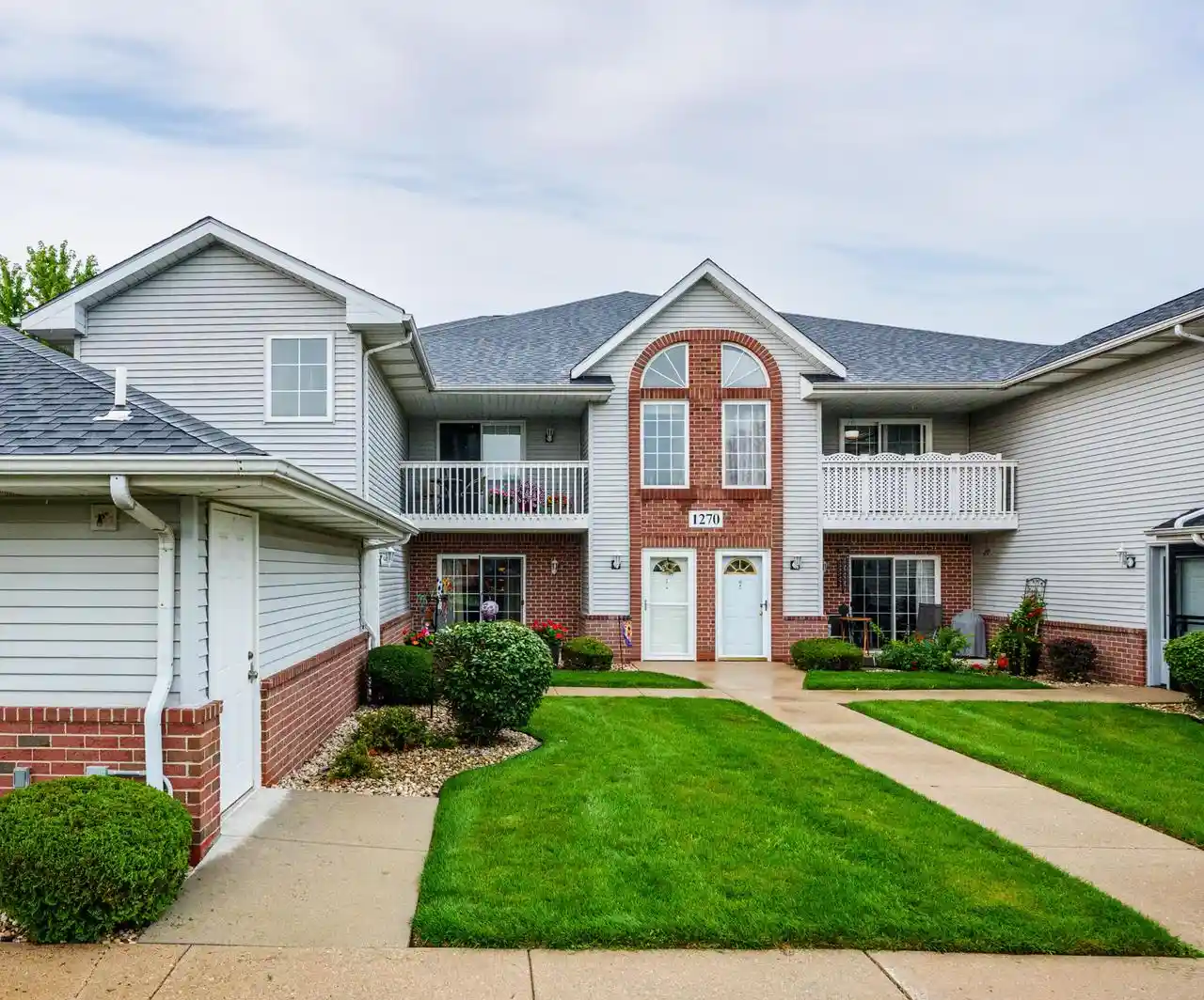 1270-village-centre-dr-dr-1-kenosha-wi-53144/hzid_e9d4db6b
