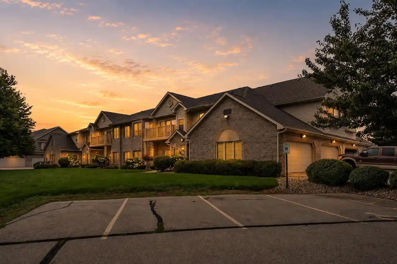 6631-spring-hill-dr-dr-67-mount-pleasant-wi-53406/hzid_debbf726
