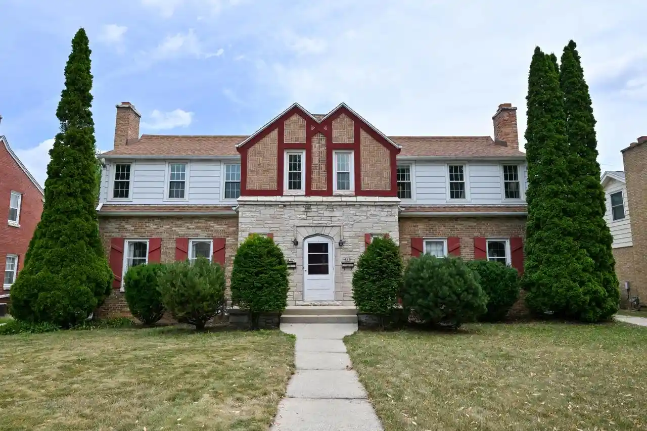 616-n-104th-street-street-618-wauwatosa-wi-53226/hzid_0de93fd9