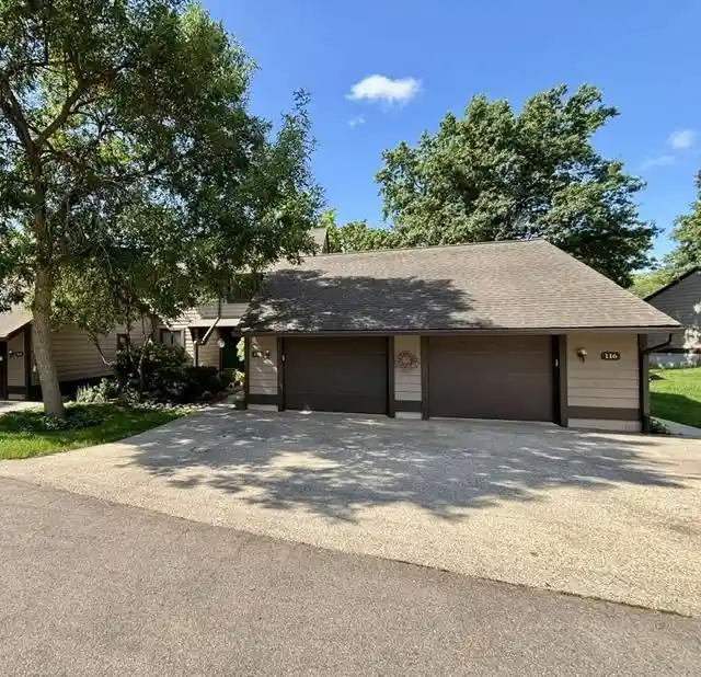 118-glenview-court-court-2-janesville-wi-53548/hzid_c5a467d1