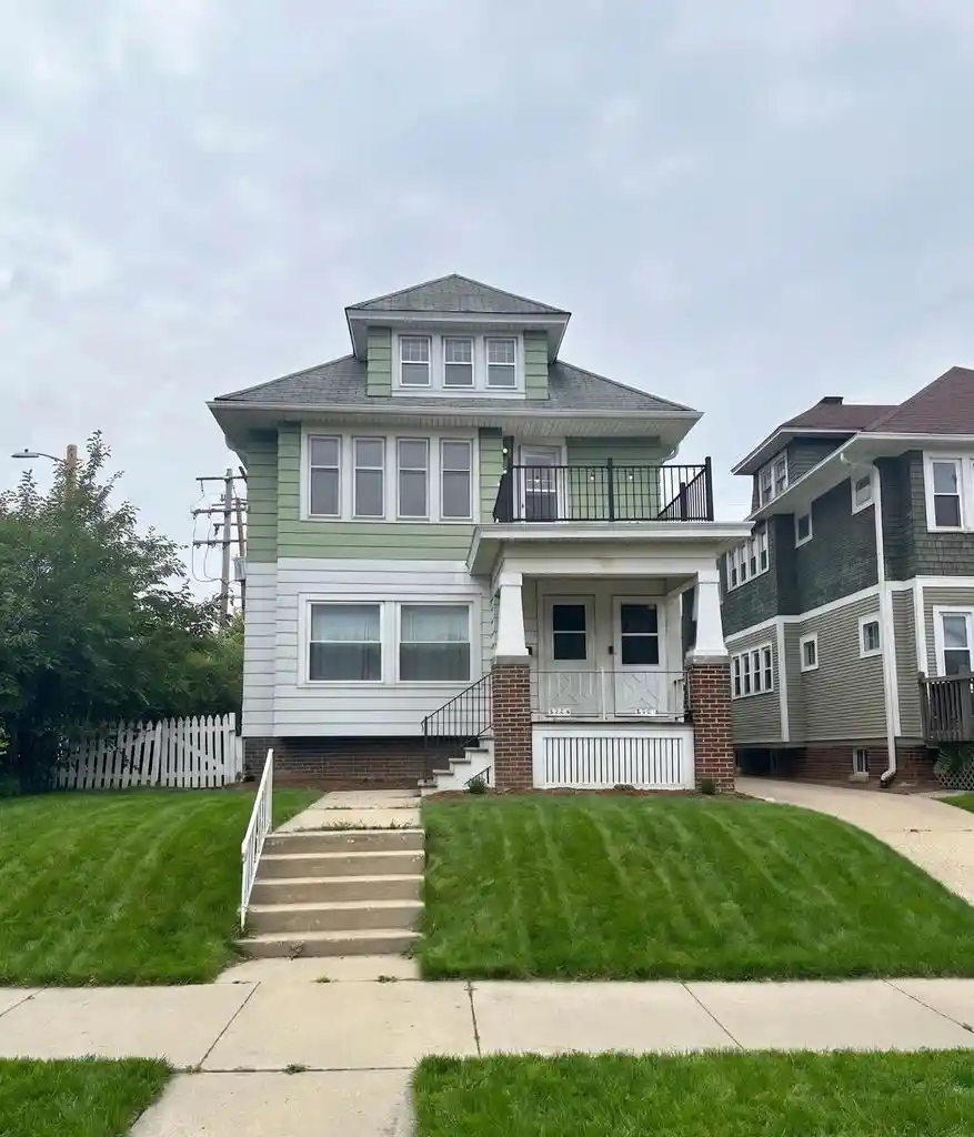 1813-n-54th-street-street-milwaukee-wi-53208/hzid_d3be6029